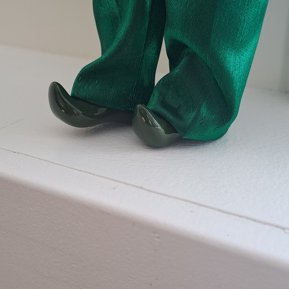 Vintage Elf Wood Nymph Clover Porcelain Doll. - Picture 5 of 7